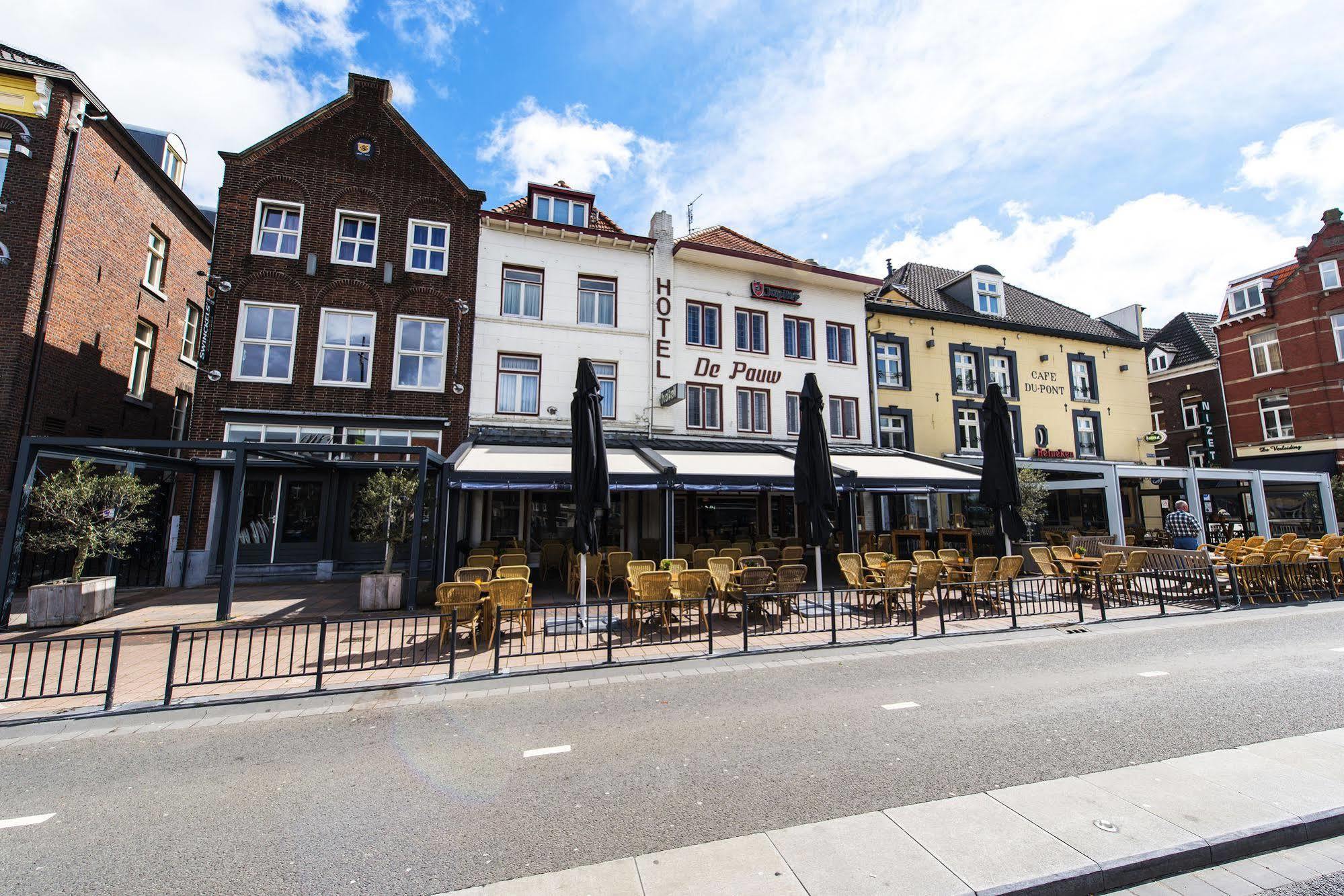 Hotel En Grand Cafe De Pauw Roermond Exterior foto